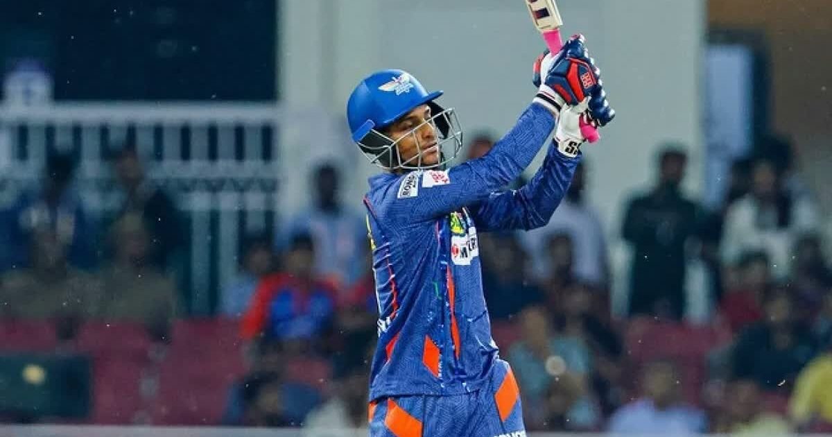Ayush Badoni batting in Lucknow Super Giants colours