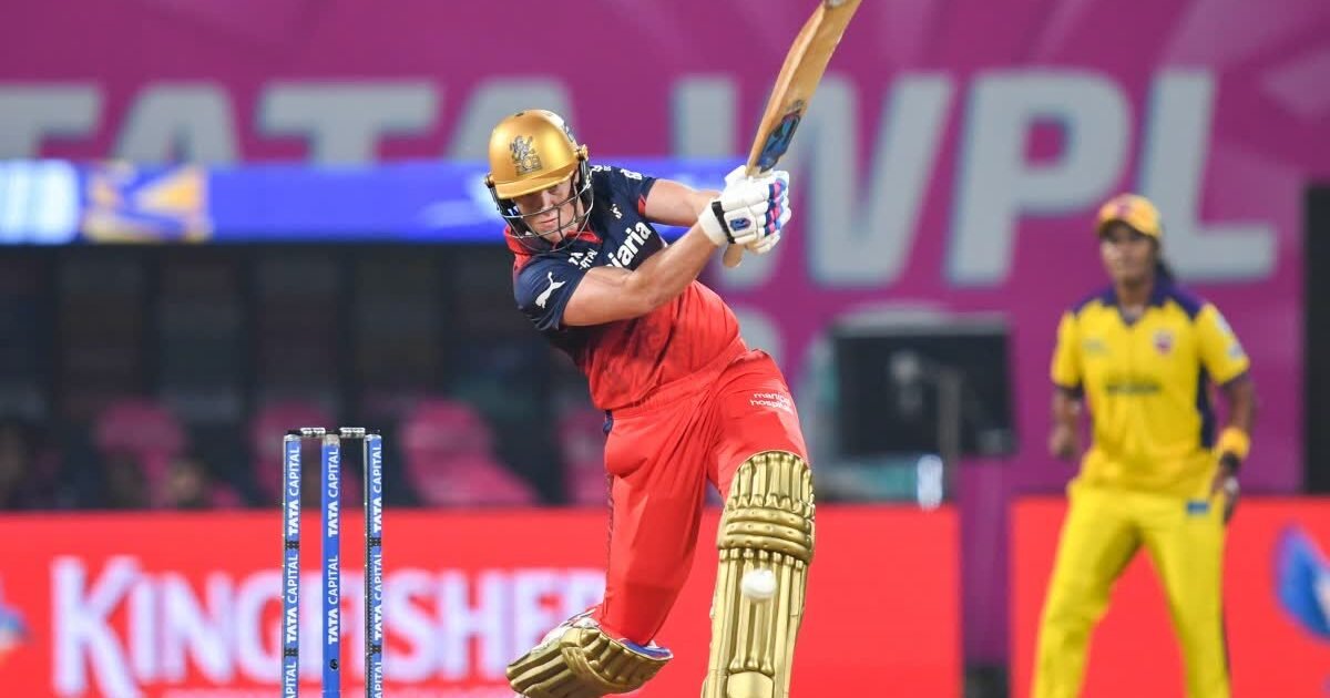 Grace Harris batting for Royal Challengers Bengaluru in the WPL